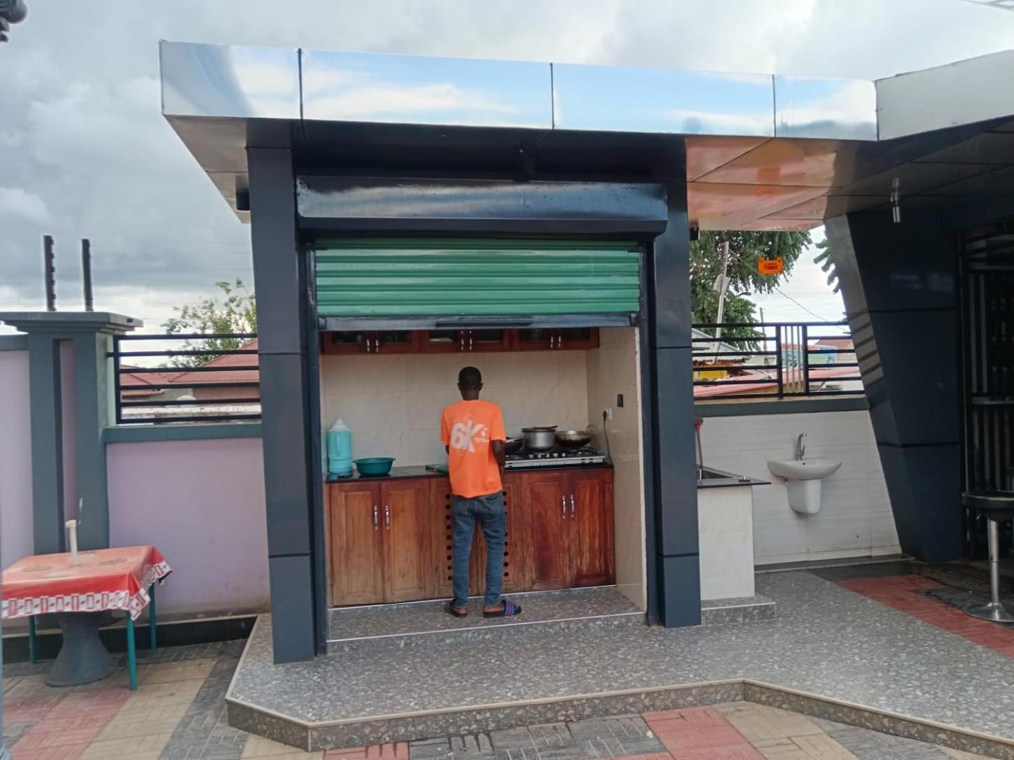 Hba Lodge Kahama Ngoại thất bức ảnh